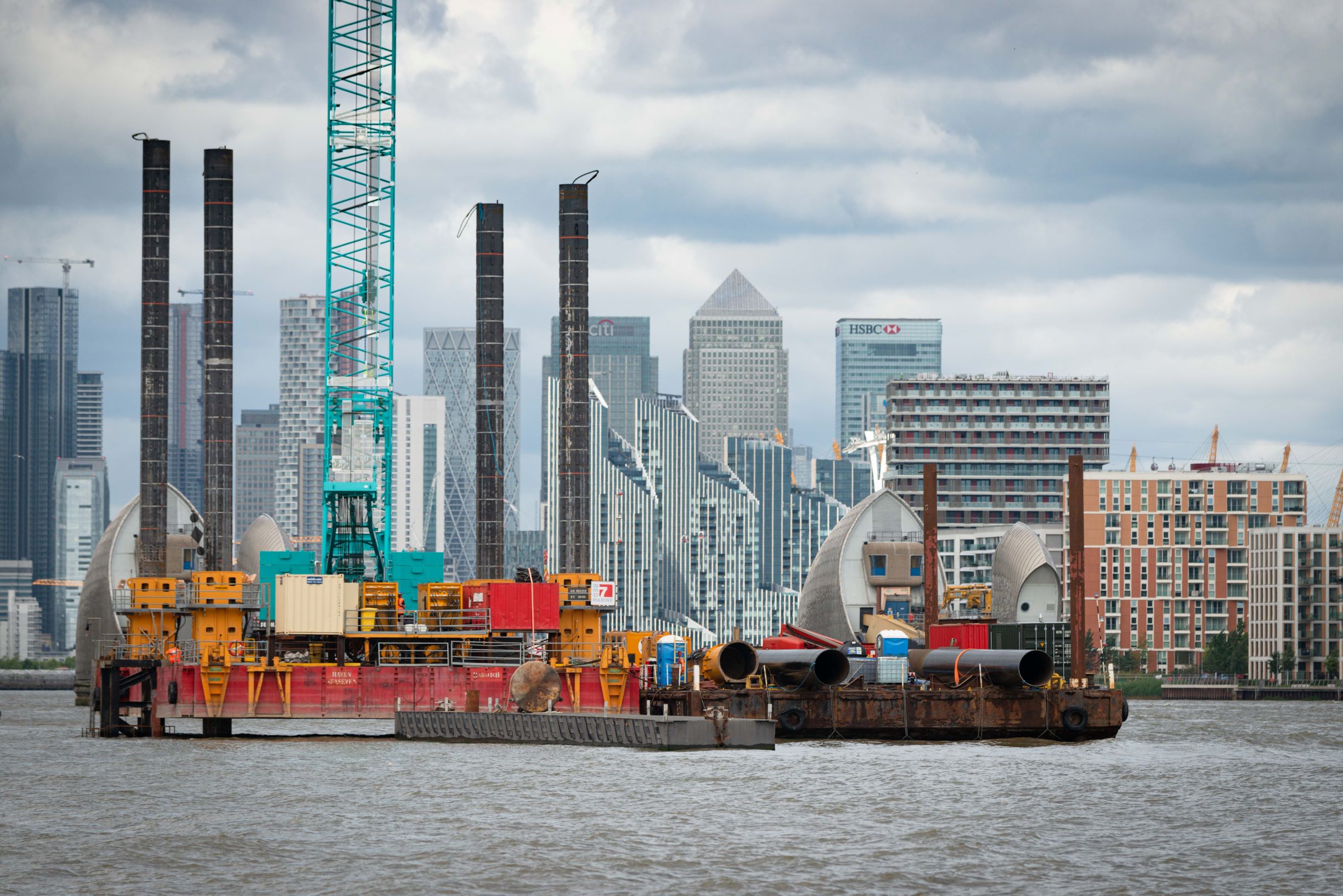 The Port of London Authority Contracts Red7Marine at Barrier Gardens
