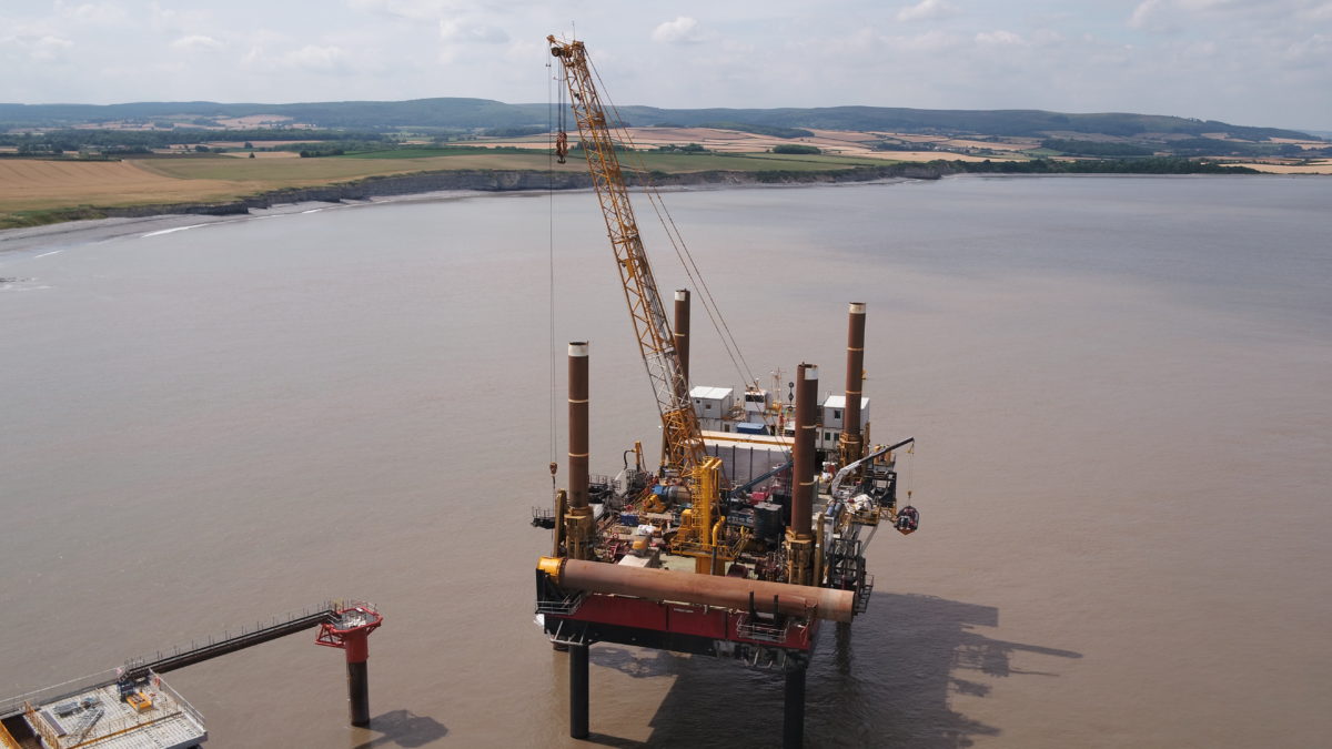RED7MARINE PURCHASES 1,000 TONNE JACK-UP BARGE, THE HAVEN SEACHALLENGER