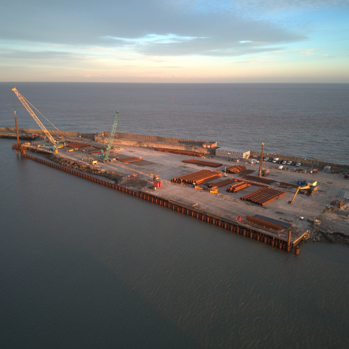 Red7Marine Completes Piling for Lowestoft Eastern Energy Facility